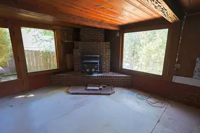 1434 NW Hawthorne Avenue, Grants Pass, OR 97526 - Photo 24