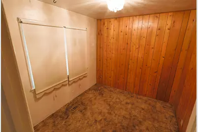 1434 NW Hawthorne Avenue, Grants Pass, OR 97526 - Photo 18