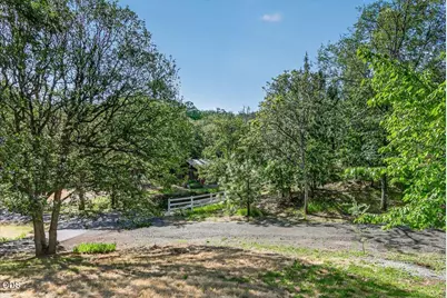 7130 Highway 66, Ashland, OR 97520 - Photo 74
