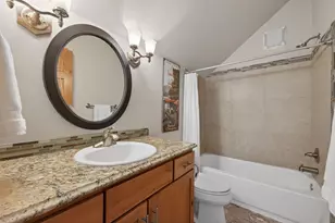 20180 Winston Loop, Bend, OR 97703 - Photo 44