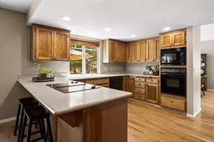 20423 Heritage Ave, Bend, OR 97702 - Photo 14