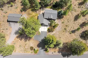 20423 Heritage Ave, Bend, OR 97702 - Photo 8