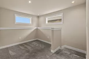 20909 Sotra Loop, Bend, OR 97702 - Photo 16