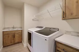 4999 SW Yew Pl, Redmond, OR 97756 - Photo 32