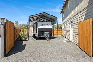 4999 SW Yew Pl, Redmond, OR 97756 - Photo 40