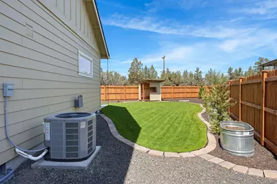 4999 SW Yew Place, Redmond, OR 97756 - Photo 44