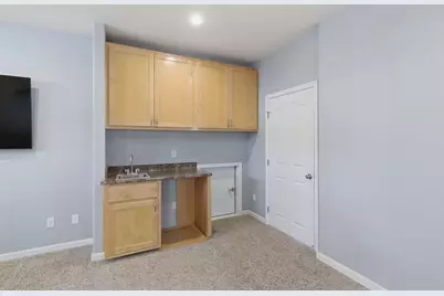 965 NW Valley View Drive, Grants Pass, OR 97526 - Photo 34