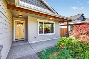 2803 Esther Ln, Grants Pass, OR 97527 - Photo 2