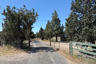 10951 Southeast Beahm Lane, Prineville, OR 97754 - Photo 2
