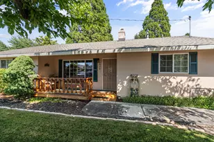 2930 Bailey Ave, Medford, OR 97504 - Photo 4