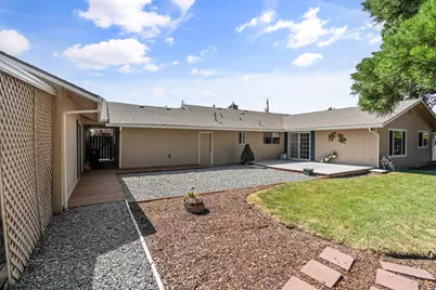 2930 Bailey Avenue, Medford, OR 97504 - Photo 30
