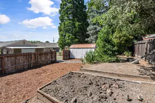 2930 Bailey Ave, Medford, OR 97504 - Photo 36
