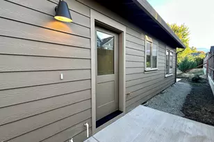 312 Lithia Ave, Talent, OR 97540 - Photo 34
