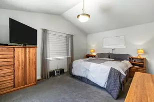4460 SW Trevino Ct, Redmond, OR 97756 - Photo 16