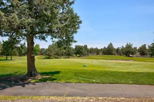 4460 SW Trevino Ct, Redmond, OR 97756 - Photo 24