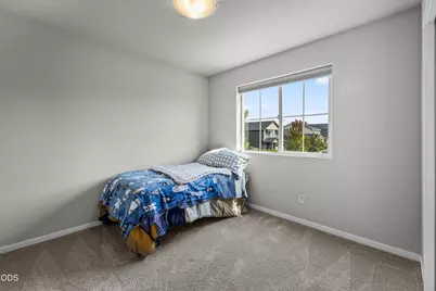 21182 Thomas Drive, Bend, OR 97702 - Photo 24