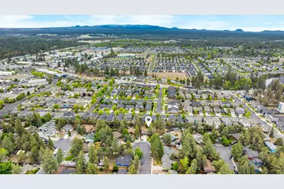 947 SE 6th Street, Bend, OR 97702 - Photo 30