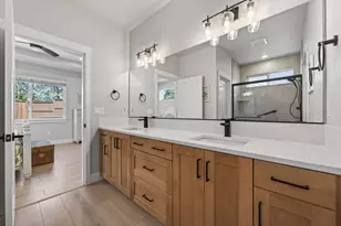 4733 SW Badger Ct, Redmond, OR 97756 - Photo 18