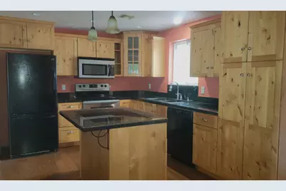 1600 NW Sue Circle, Grants Pass, OR 97526 - Photo 8