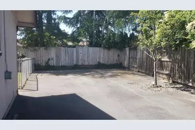 1600 NW Sue Circle, Grants Pass, OR 97526 - Photo 24