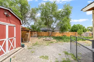 496 SW 2nd St, Madras, OR 97741 - Photo 28