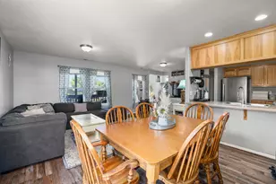 251 NW 8th St, Prineville, OR 97754 - Photo 14