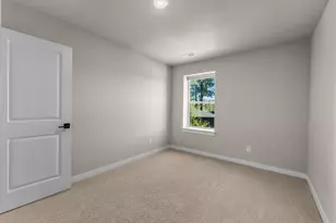 61197 SW Beverly Wy, Bend, OR 97702 - Photo 18