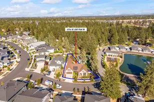 61016 SE Light Peak Dr, Bend, OR 97702 - Photo 48