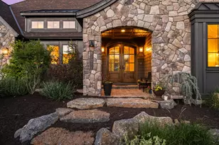 61016 SE Light Peak Dr, Bend, OR 97702 - Photo 2