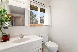 1627 SE Bear Creek Rd, Bend, OR 97701 - Photo 28