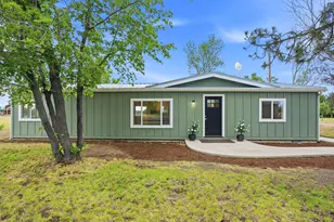 67292 Rabbit Brush Way, Bend, OR 97703 - Photo 2