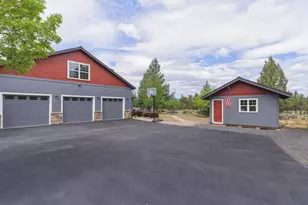 17584 Mountain View Rd, Sisters, OR 97759 - Photo 64