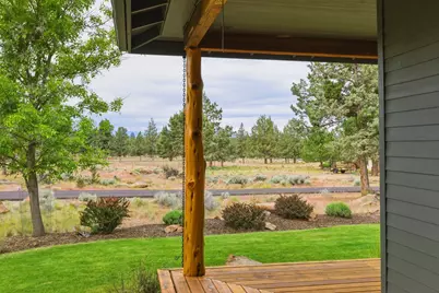 17584 Mountain View Road, Sisters, OR 97759 - Photo 12