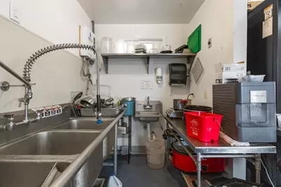 1402 Oregon Avenue, Klamath Falls, OR 97601 - Photo 16