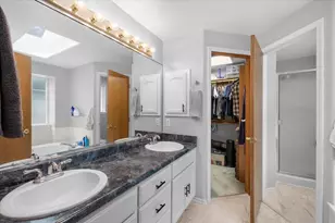 752 Mallory Ct, Central Point, OR 97502 - Photo 14