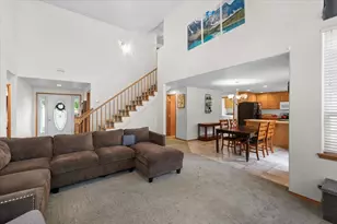 752 Mallory Ct, Central Point, OR 97502 - Photo 6