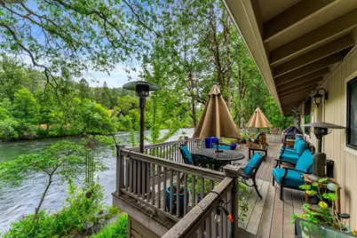 22300 Highway 62, Shady Cove, OR 97539 - Photo 24