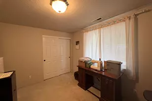 234 Penny Ln, Shady Cove, OR 97539 - Photo 10