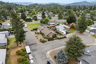 1449 Ben Aire Cir, Grants Pass, OR 97527 - Photo 40
