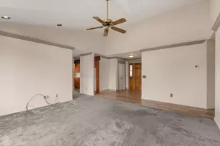 1449 Ben Aire Cir, Grants Pass, OR 97527 - Photo 4
