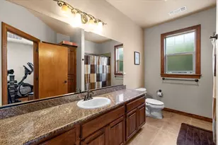 574 Grey Hawk Way, Central Point, OR 97502 - Photo 26