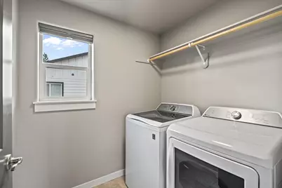 702 N Willitts Street, Sisters, OR 97759 - Photo 26