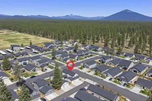 702 N Willitts St, Sisters, OR 97759 - Photo 38