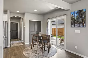 702 N Willitts St, Sisters, OR 97759 - Photo 12