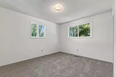 1996 Woodlawn Drive, Medford, OR 97504 - Photo 20