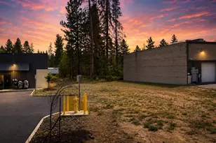 52612 Hwy 97, La Pine, OR 97739 - Photo 1