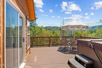479 Wagon Trail Drive, Jacksonville, OR 97530 - Photo 26