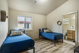 20184 Merriewood Ln, Bend, OR 97702 - Photo 26