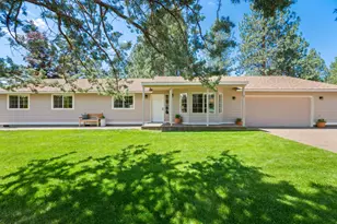 63430 Palla Ln, Bend, OR 97703 - Photo 8