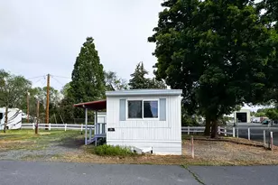 2055 Greensprings Dr, Klamath Falls, OR 97601 - Photo 14